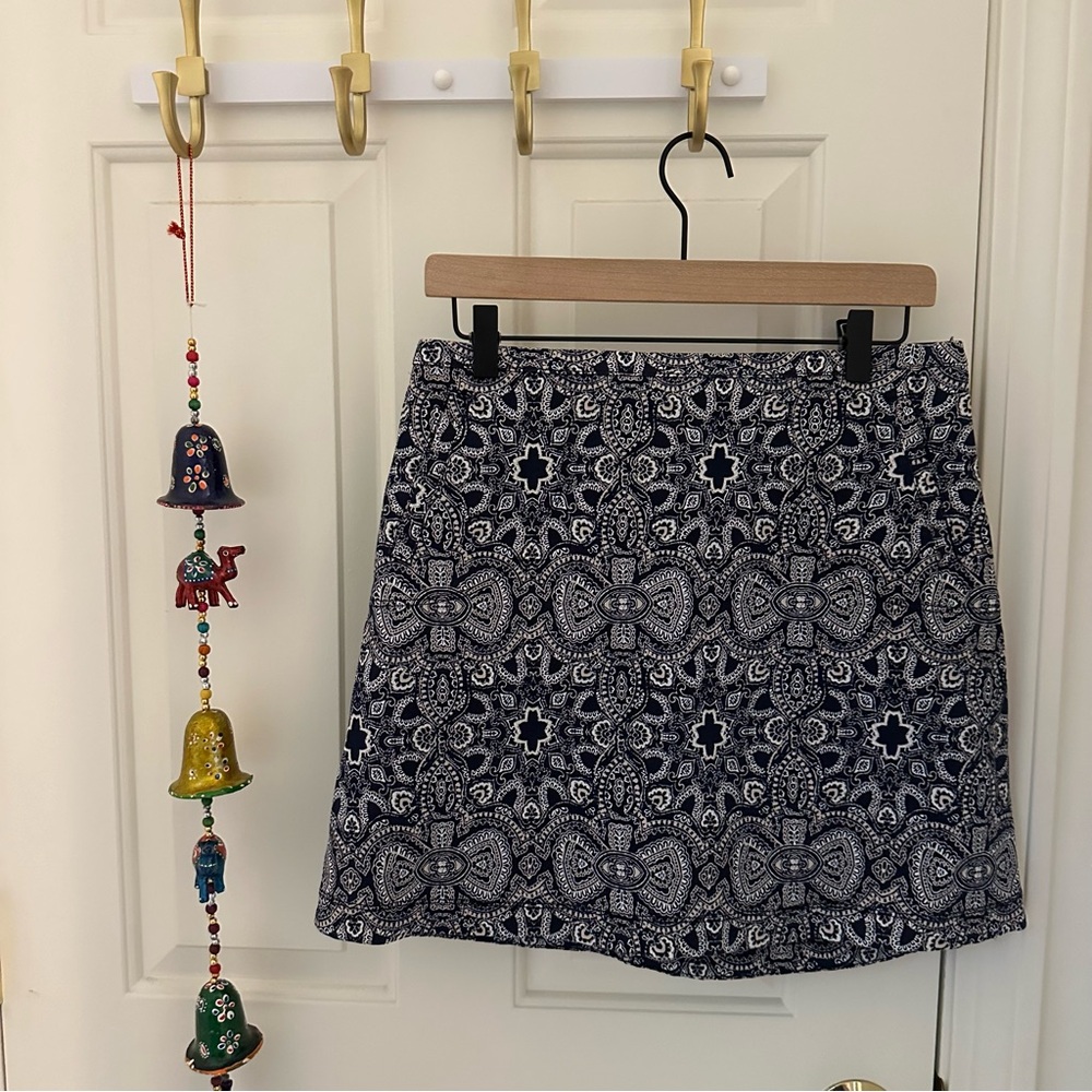 Hollister NWT Navy and White Patterned Women's Skirt